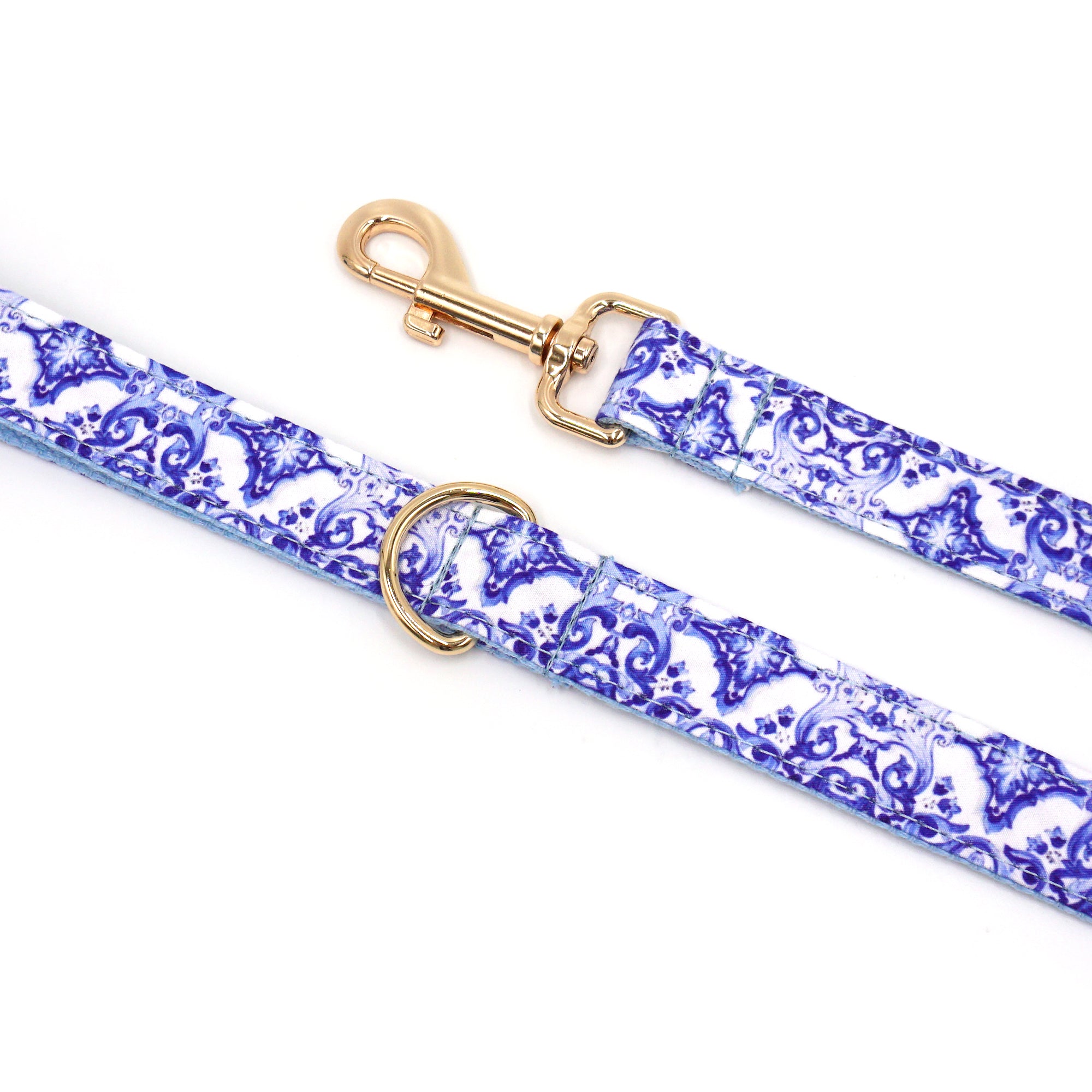 Blue Porcelain Set – Collar, Leash & Bowtie